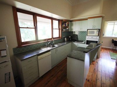 16 Olive Street, Wangaratta