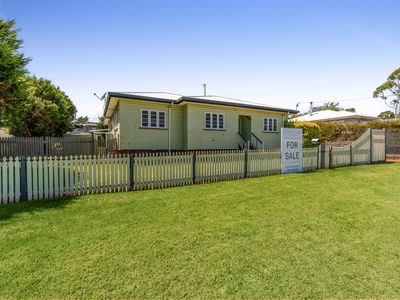 20 Winifred Street, South Toowoomba