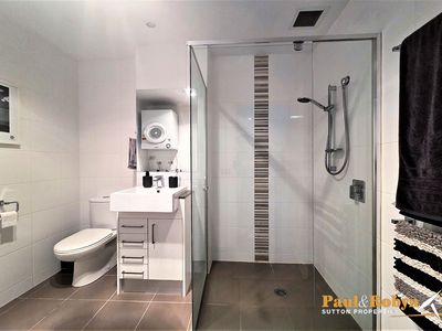 32 / 29 State Circle, Deakin