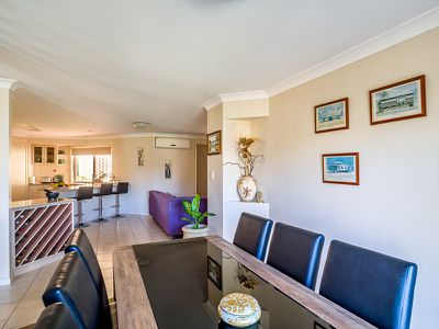 16 Lester Crescent, Torquay