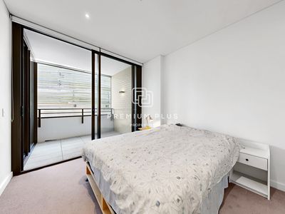408 / 10 Nicolle Walk, Haymarket