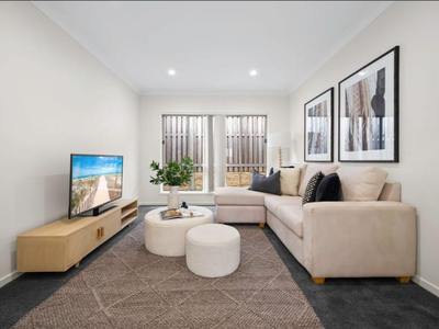 9 Longstaff Crescent, Pimpama