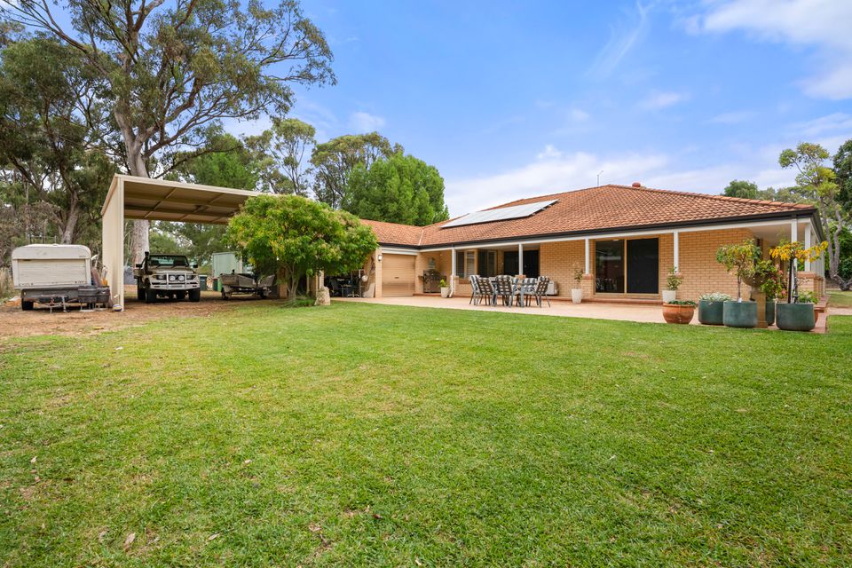 27 OAK WAY, Baldivis