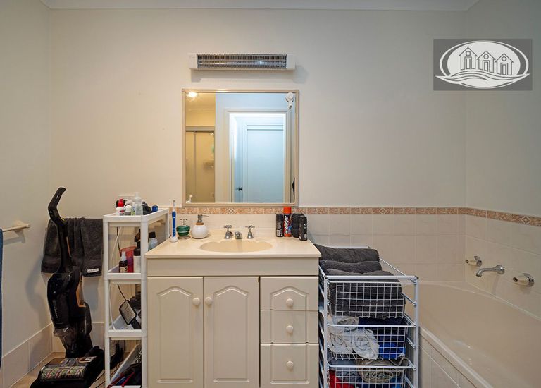 21 Juliani Place, Portland