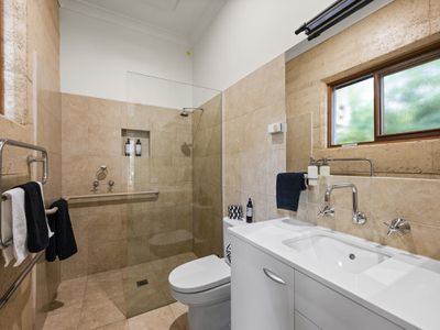 17A Curia Street, Mansfield