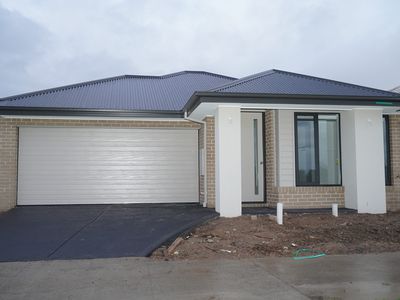 6 Plume Street, Clyde North