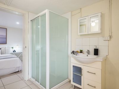 11 Gellibrand Street, Clayfield