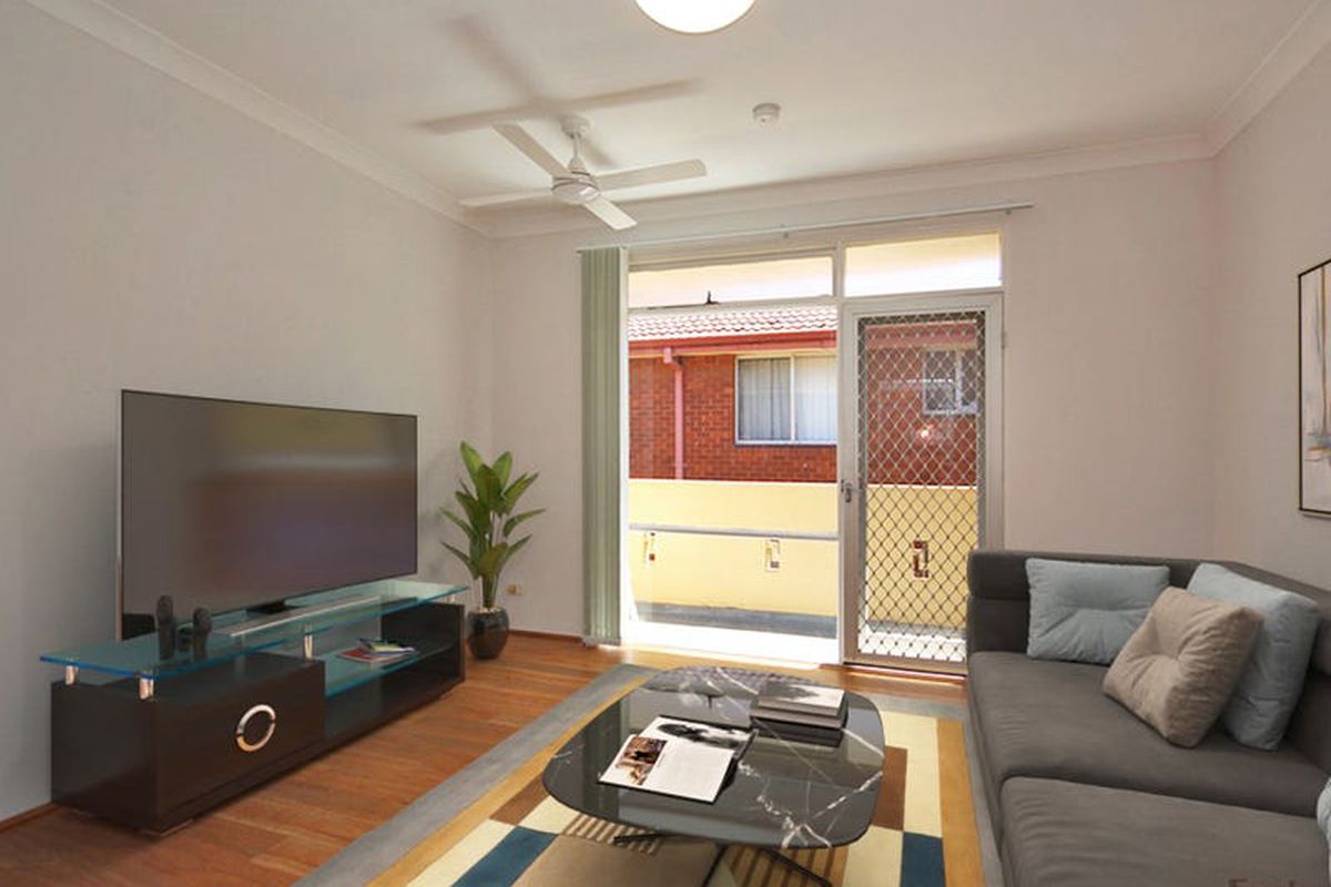 9 / 35 Henley Road, Homebush West