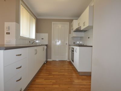 6 Cardiff Arms Avenue, Dubbo