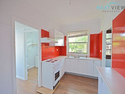 30 King Street, Waratah West