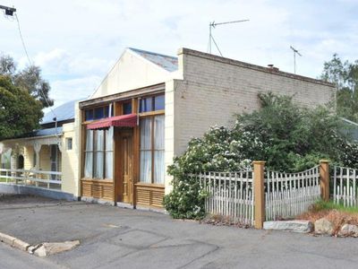 96-98-100 Commercial Road, Tarnagulla