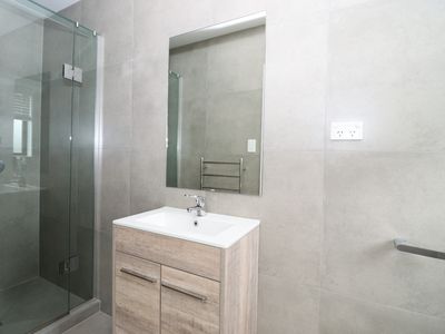 13B Crestview Rise, Red Hill