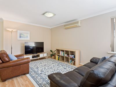 2/50 Ramsdale Street, Doubleview