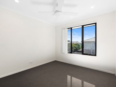 124 / 370 Gainsborough Drive, Pimpama