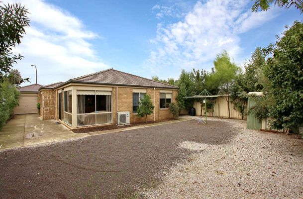 111 Hanson Road, Craigieburn