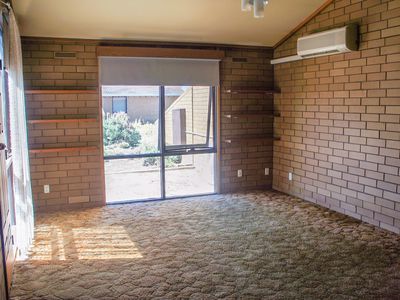 10 / 15 Begg Street, Horsham