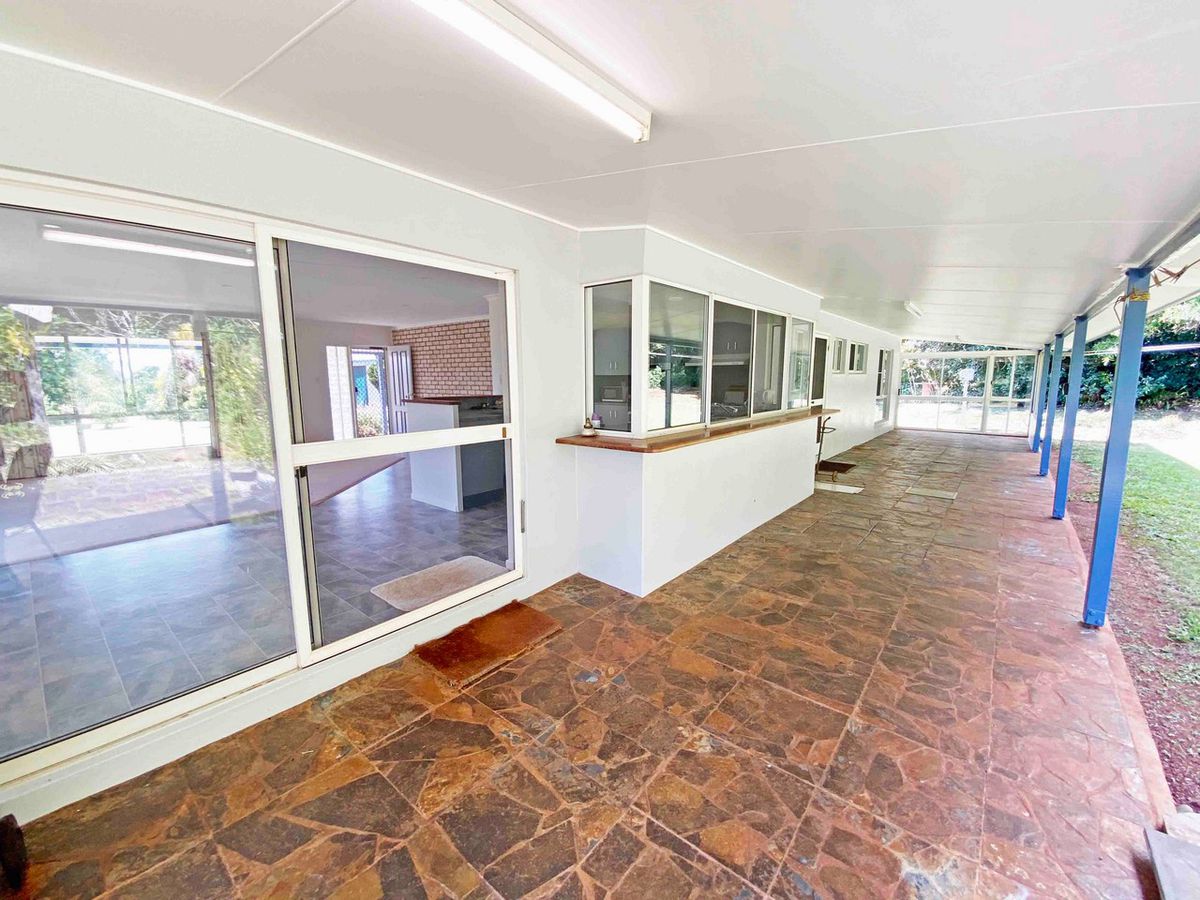 22 Panoramic Drive, Atherton