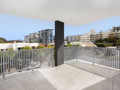 4 / 30 Burnett Street, Mooloolaba