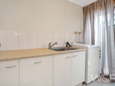 1C Urrbrae Terrace, Plympton