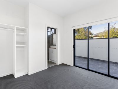 3 / 223 Woods Street, Newport