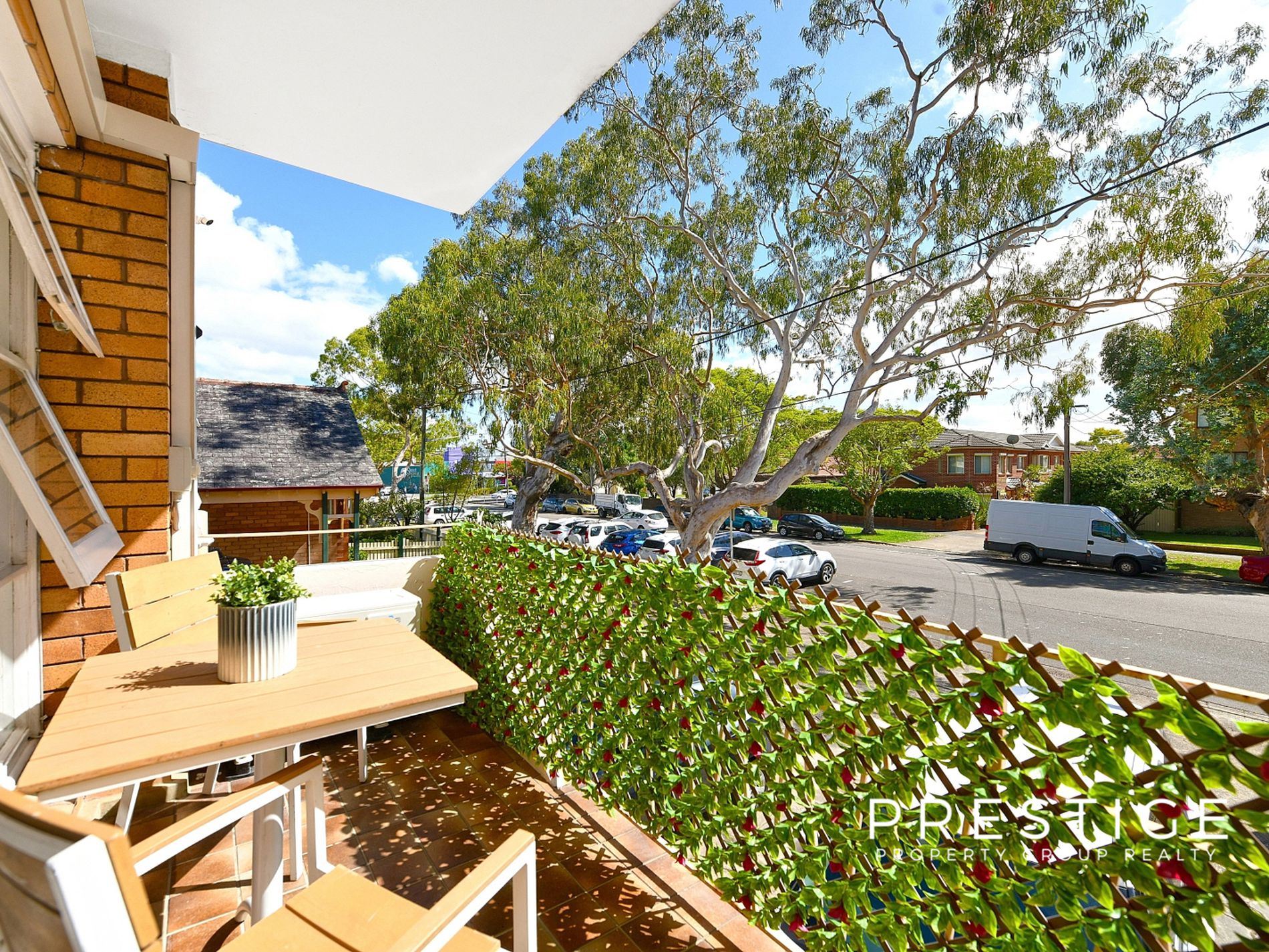 2 / 10 Dunmore Street North, Bexley