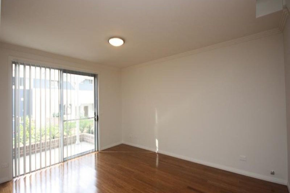 100 Kenyons Road, Merrylands