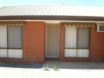 Unit 1 / 115 Fowler Street, Deniliquin