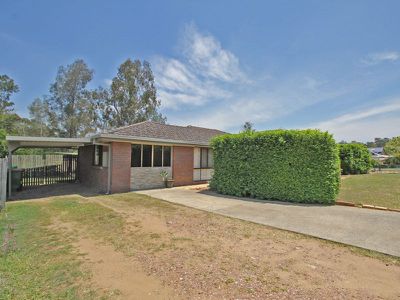 110 Equestrian Drive, Yamanto