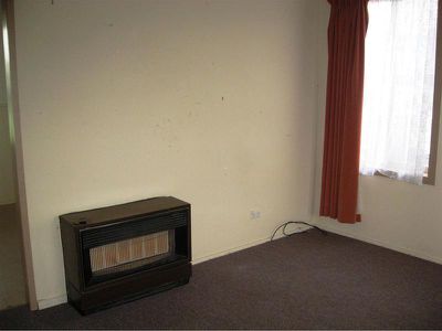 14 Watts Street, Horsham