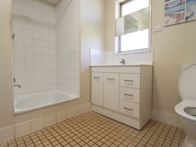 7 Peter Way, South Hedland