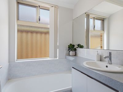 11 Estcourt Road, Redcliffe