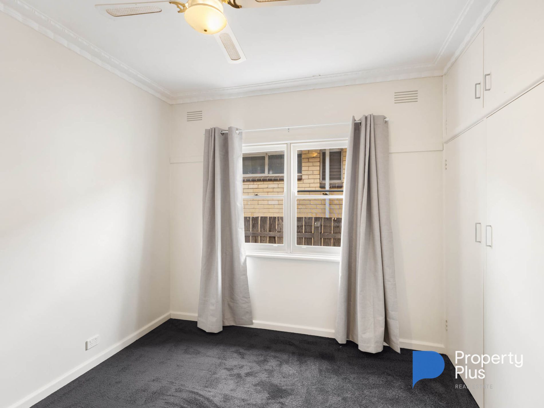 34 Clarence Avenue, Kennington