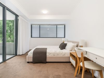2107 / 184 Grey Street, South Brisbane