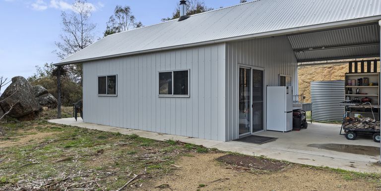 122 Delatite County, Gooram