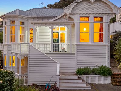 4 Hinemoa Terrace, Birkenhead