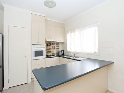 18 St James Wood Drive, Tarneit