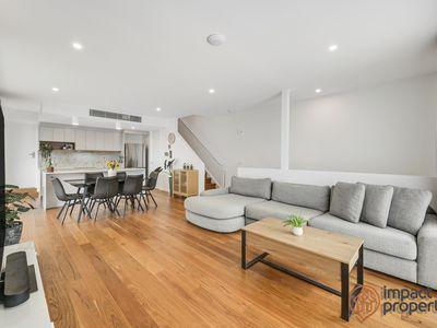 18 Redpath Terrace, Whitlam