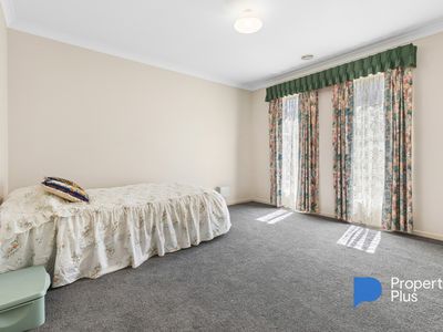 9 Irontree Close, Kangaroo Flat