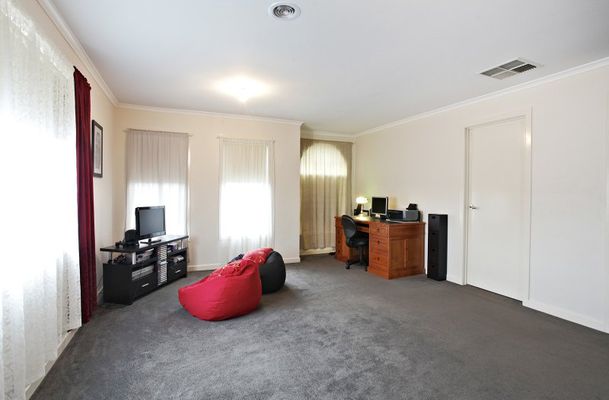 3 Explorers Place, Craigieburn