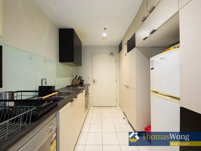 213 / 15-21 Harrow Street, Box Hill