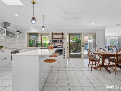 27 Peppertree Street, Warner