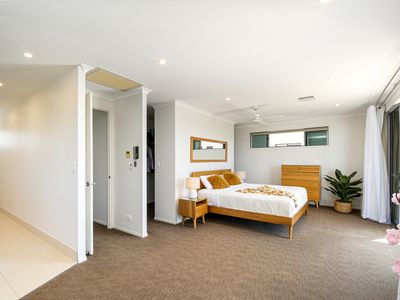 38 TARAWA STREET, Parrearra