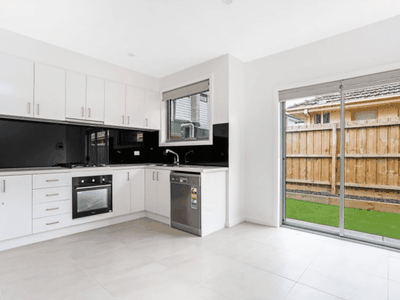25 Win-Malee Street, Hadfield