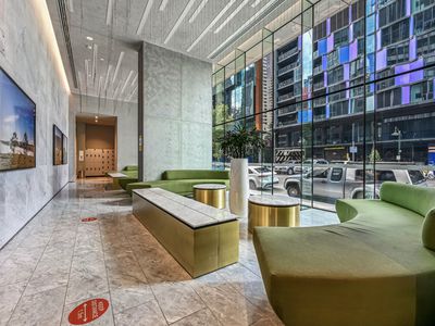 7202 / 462 Elizabeth Street, Melbourne
