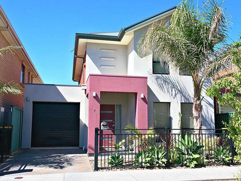 7 Reunion Lane, Mawson Lakes