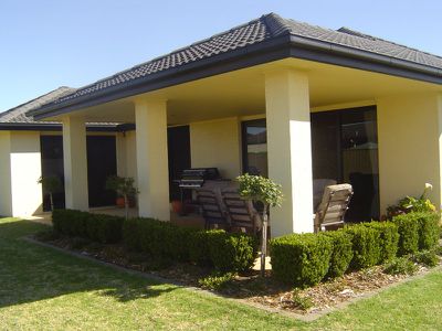 16 Cronin Place, Dubbo