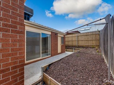 11 Doonie Way, Pakenham