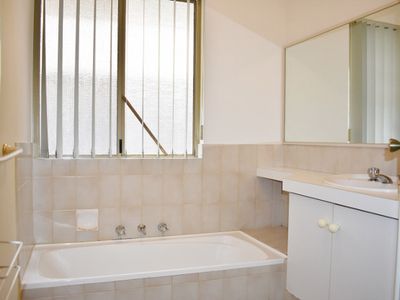 5/106-108 Ventnor Street, Scarborough