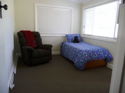 833 St James Crescent, Albury