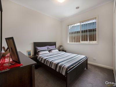 26A Robinson Crescent, Hampton Park